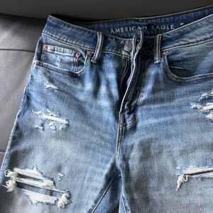 American Eagle Outfitters Blue Distressed Men Jeans